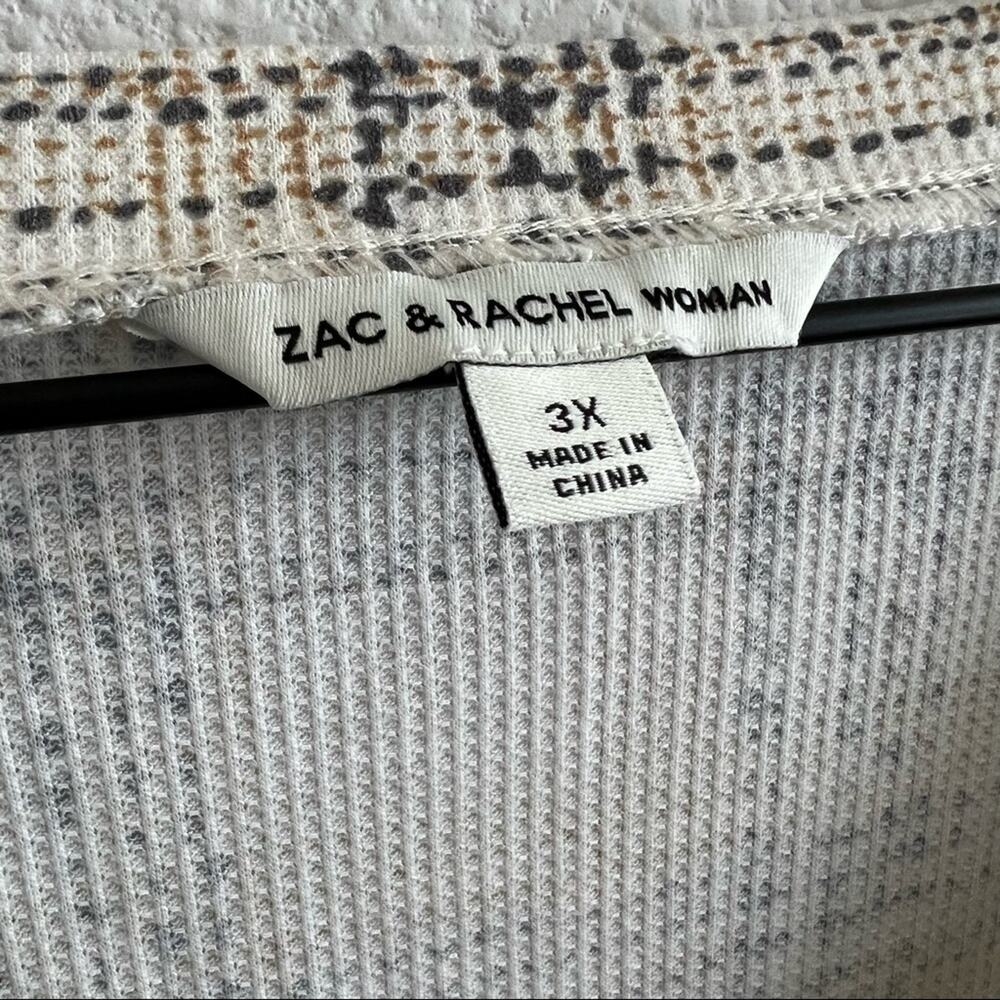 NWT Zac & Rachel Woman Plaid Print V-Neck Ruffle Sleeve Detail 3X - Picture 3 of 9